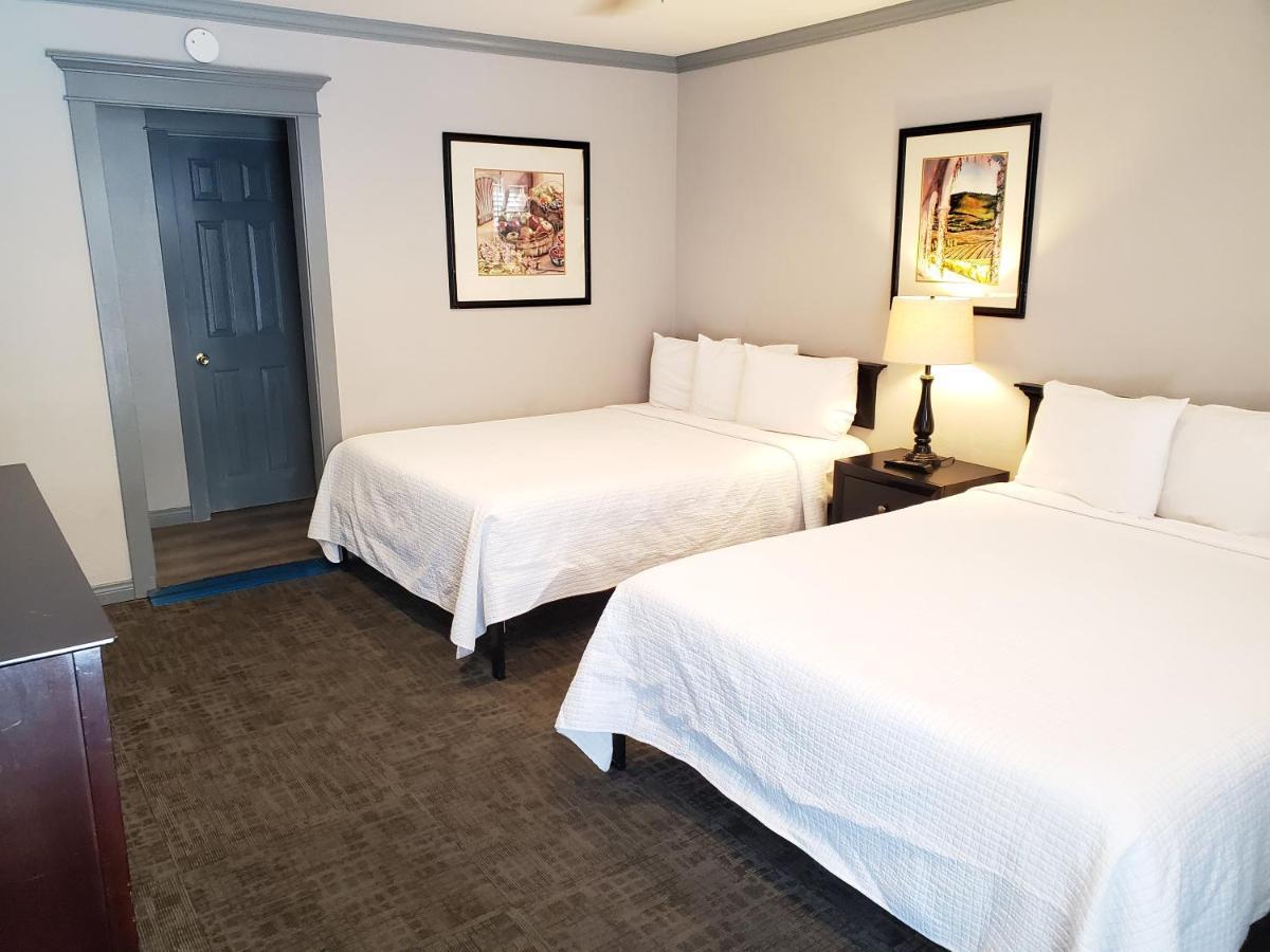 Coronado Inn Hotel